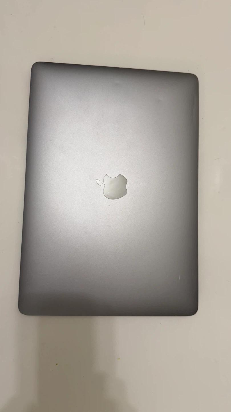Apple MacBook Pro 13-inch M1 8/256