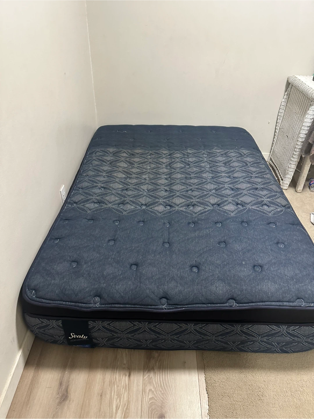Used good mattress - photo 3