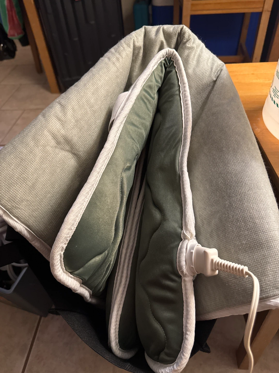 A single bed Heating Pad