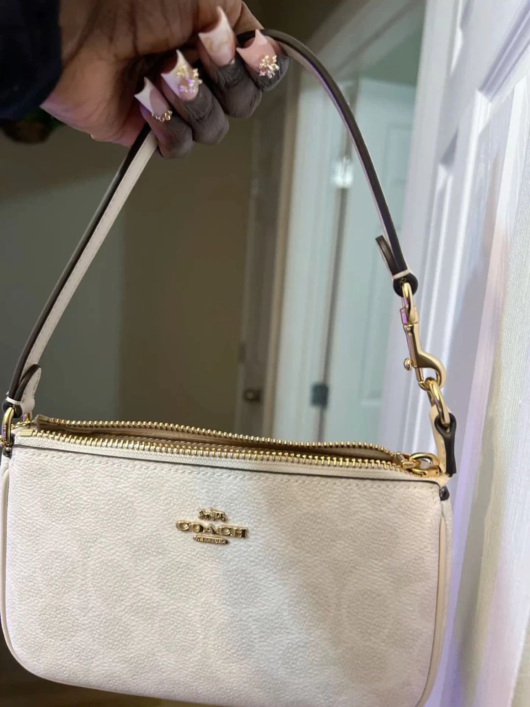 Coach outlet nolita 19! - photo 2