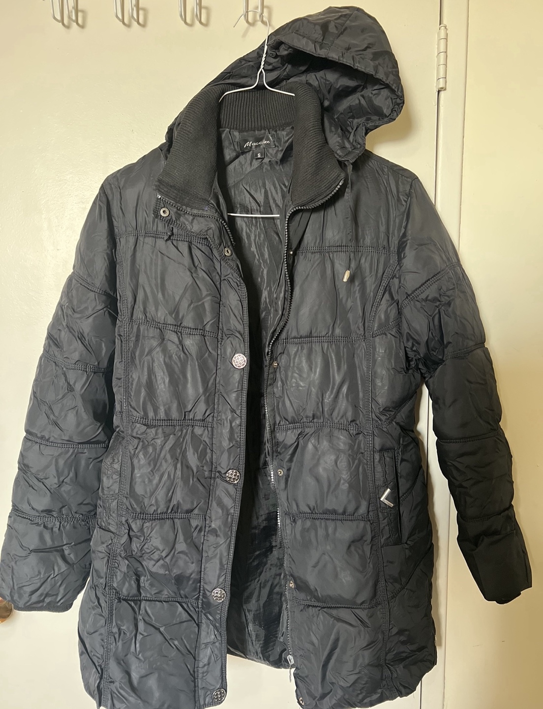 Mendon Black Puffer Coat-Size M