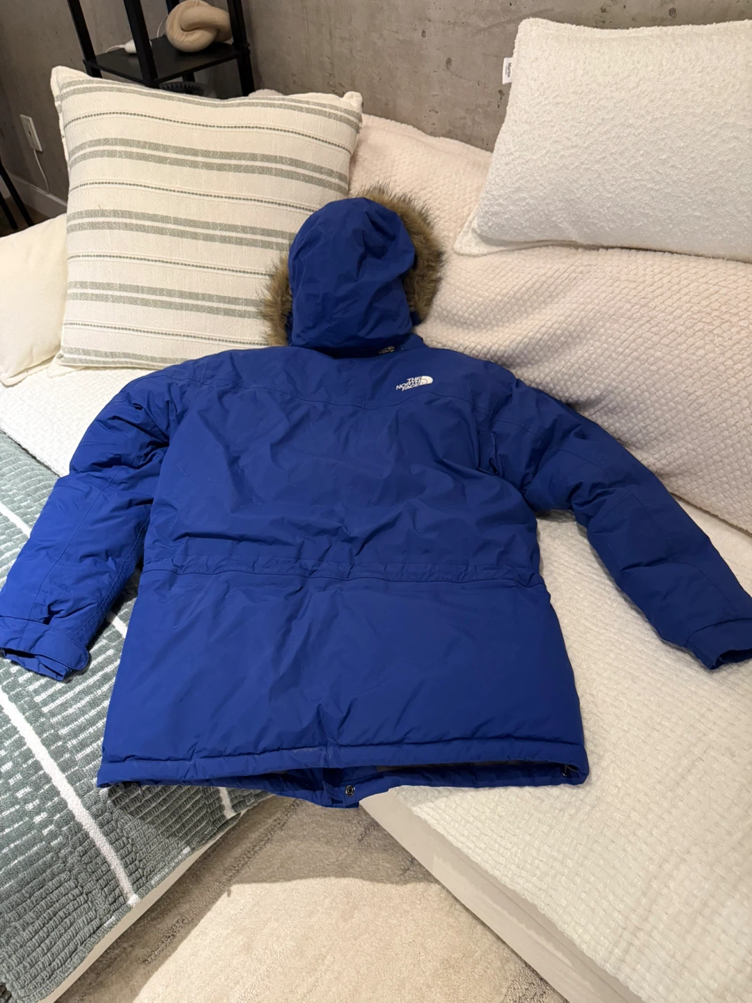 The North Face Boys' XL Blue Winter Parka - photo 2
