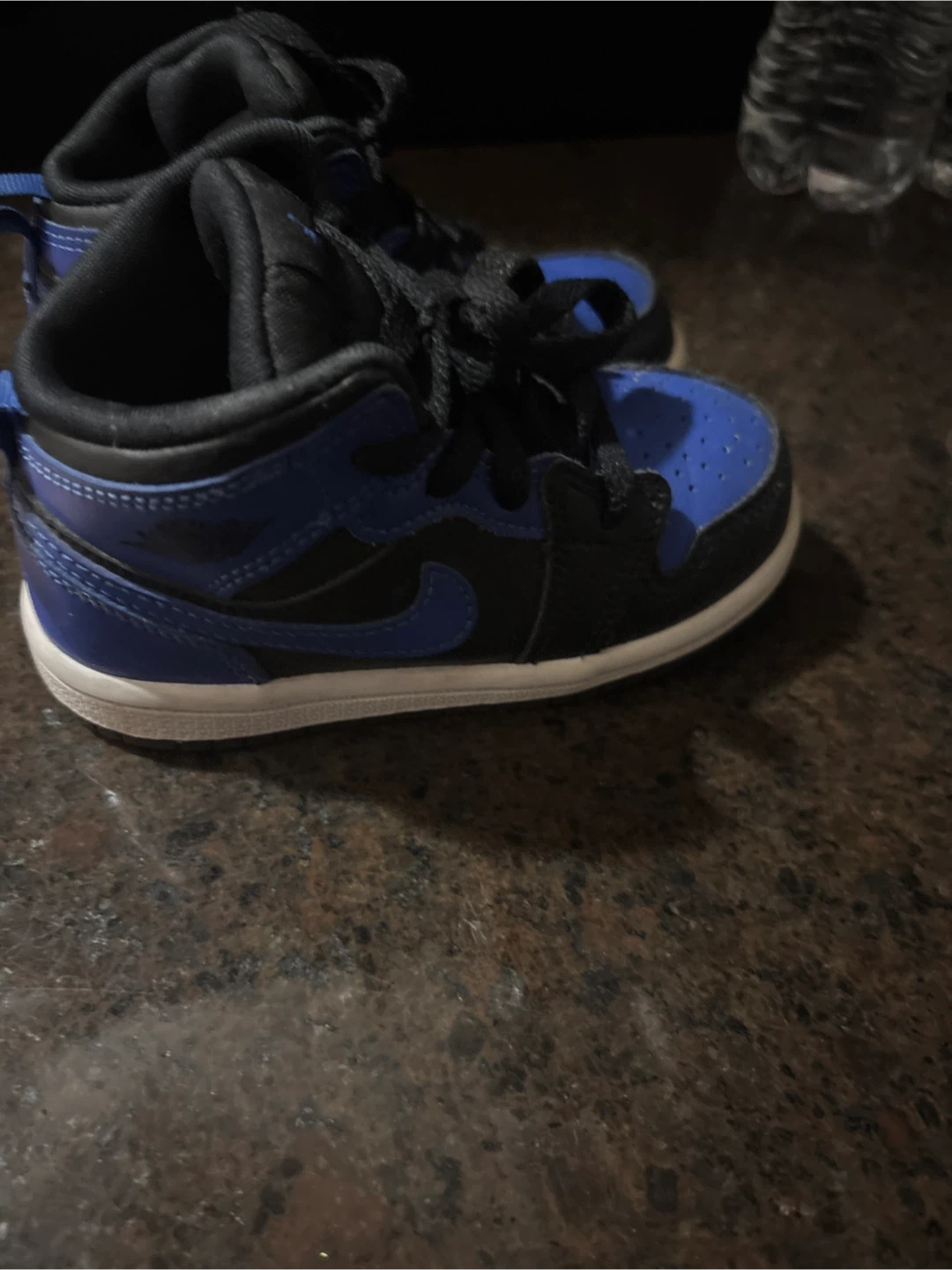 Jordan’s size 7c like new - photo 3