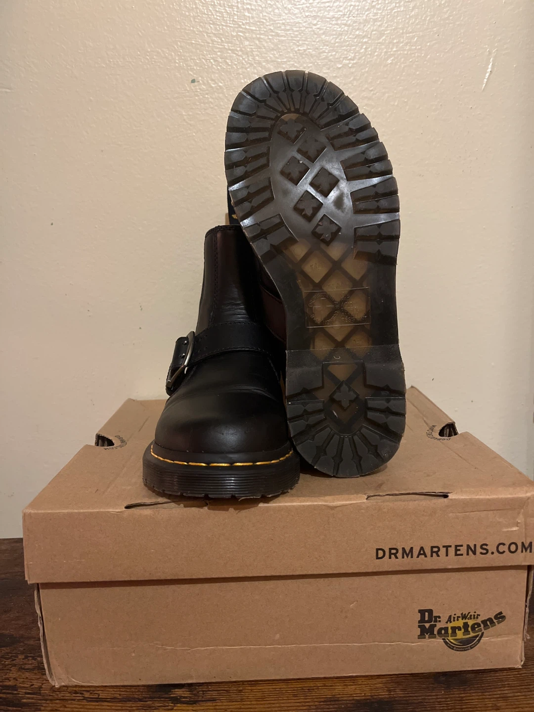 Dr. Martens Black Leather Chelsea Boots - photo 2
