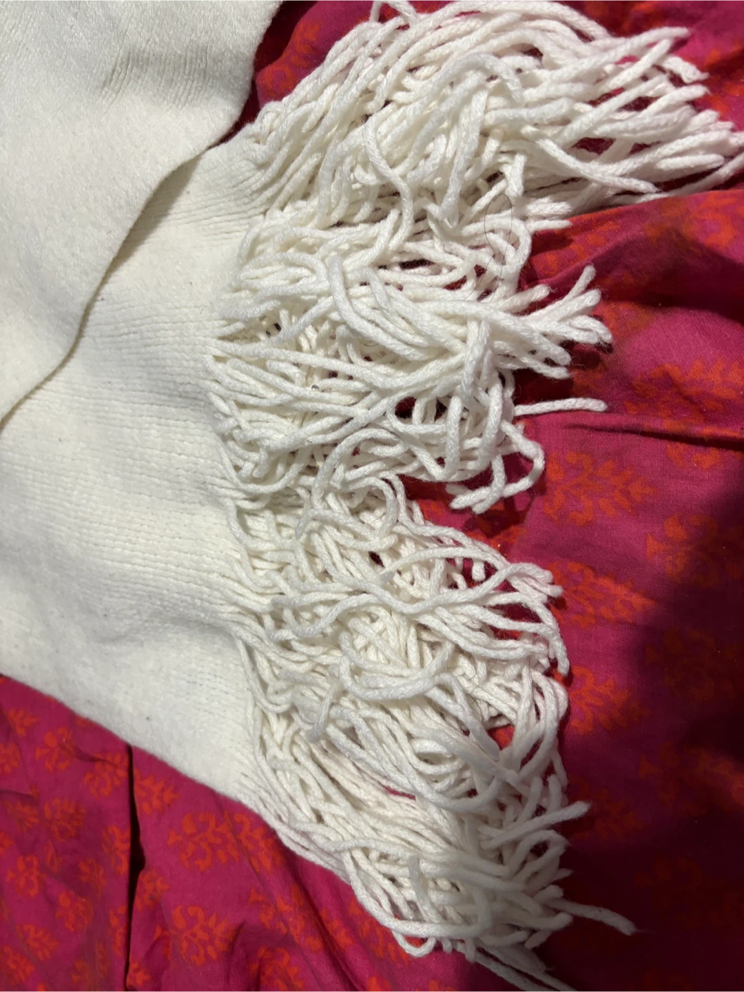 Club Monaco White Scarf (6 feet) - photo 4