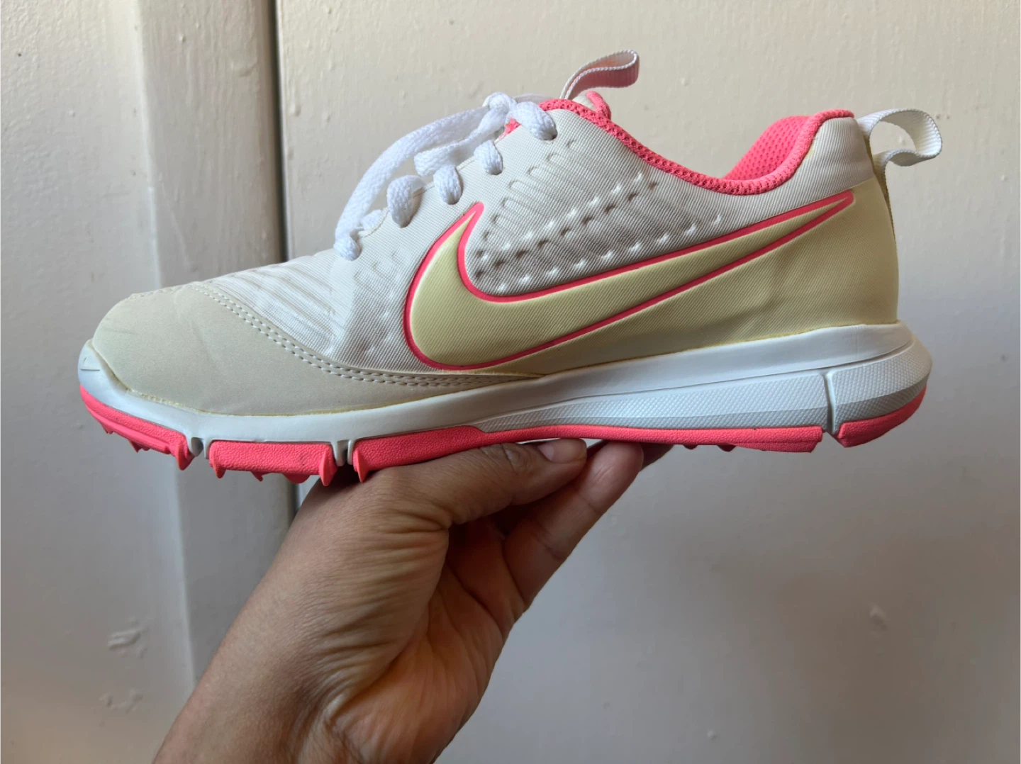 Nike Golf shoes size 6W - photo 2