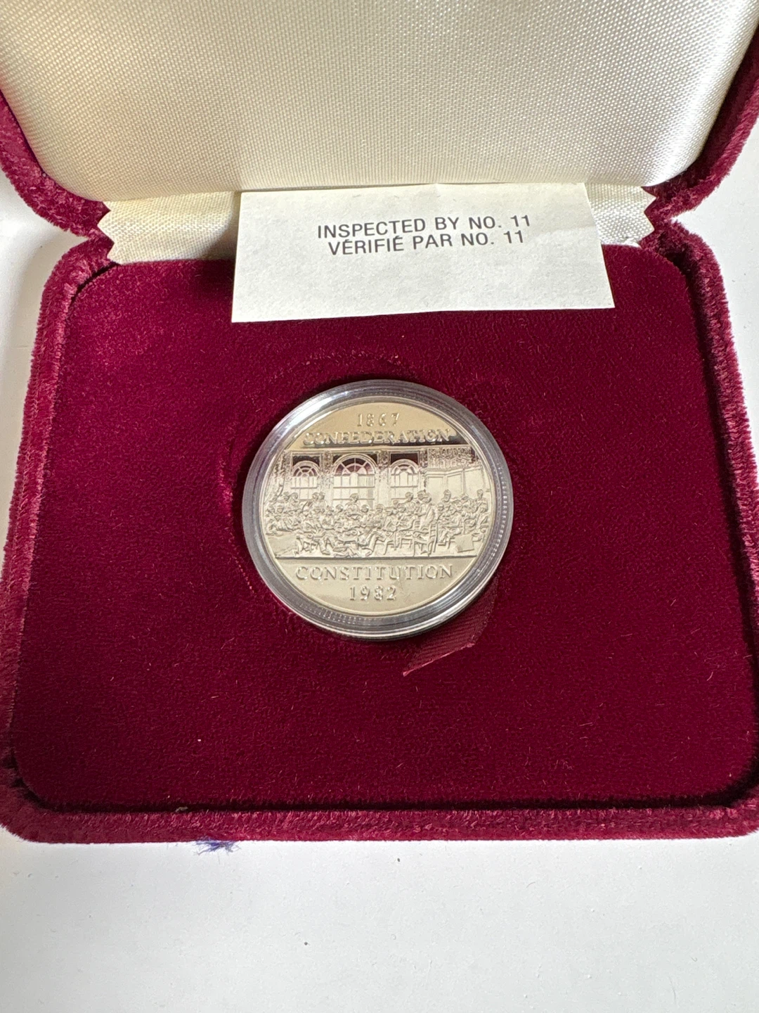 1982 Constitution Silver Coin - photo 2