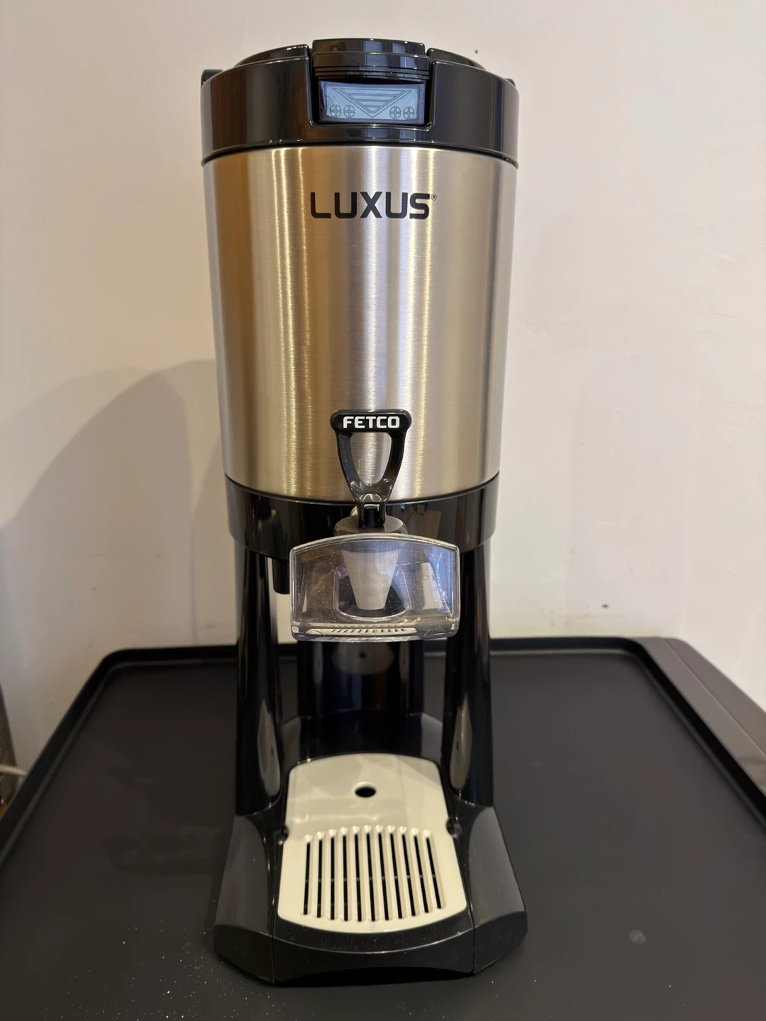 New FETCO LUXUS Dispenser - photo 2