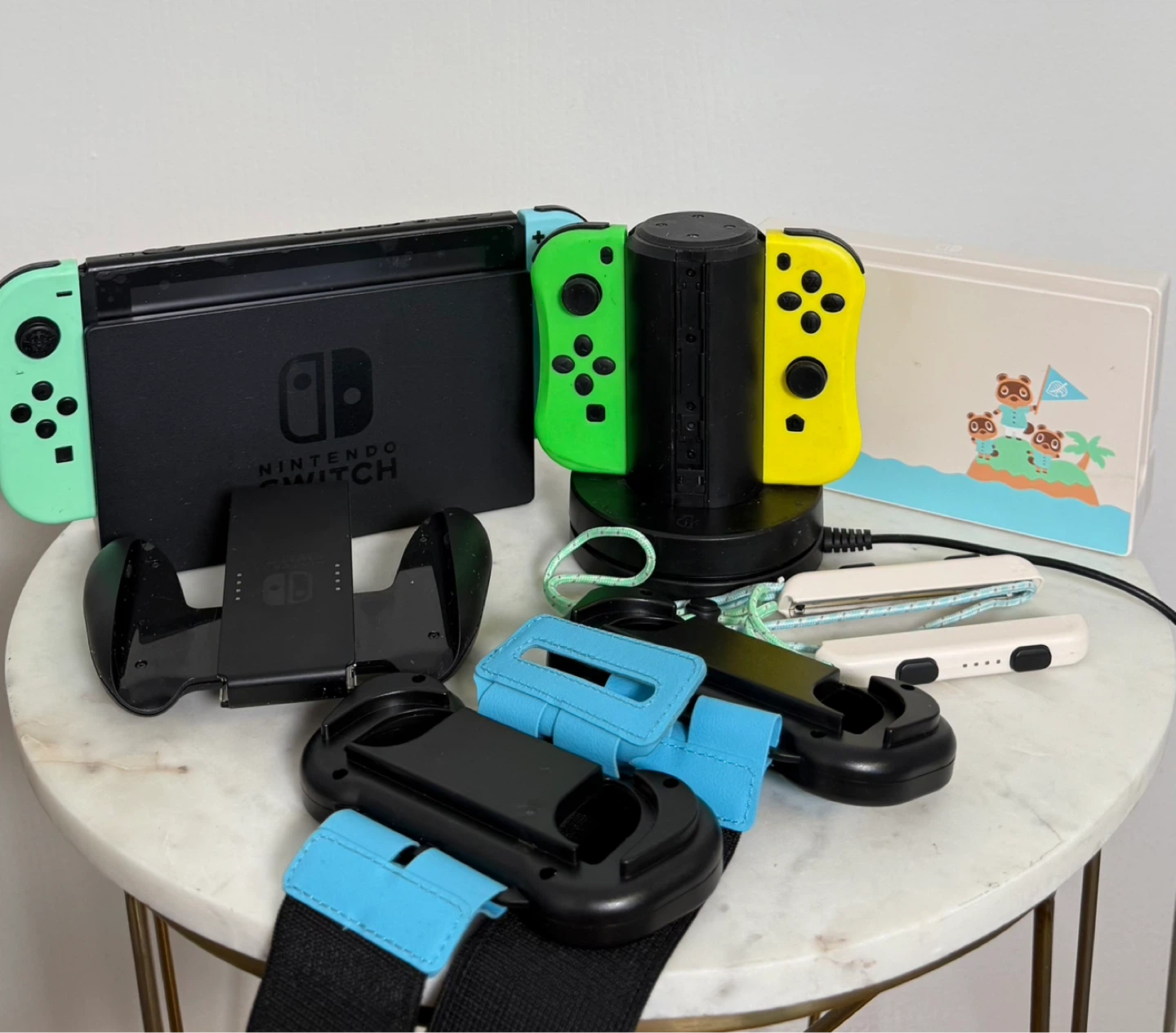 Nintendo Switch HAC-001(-01) Console & Accessories