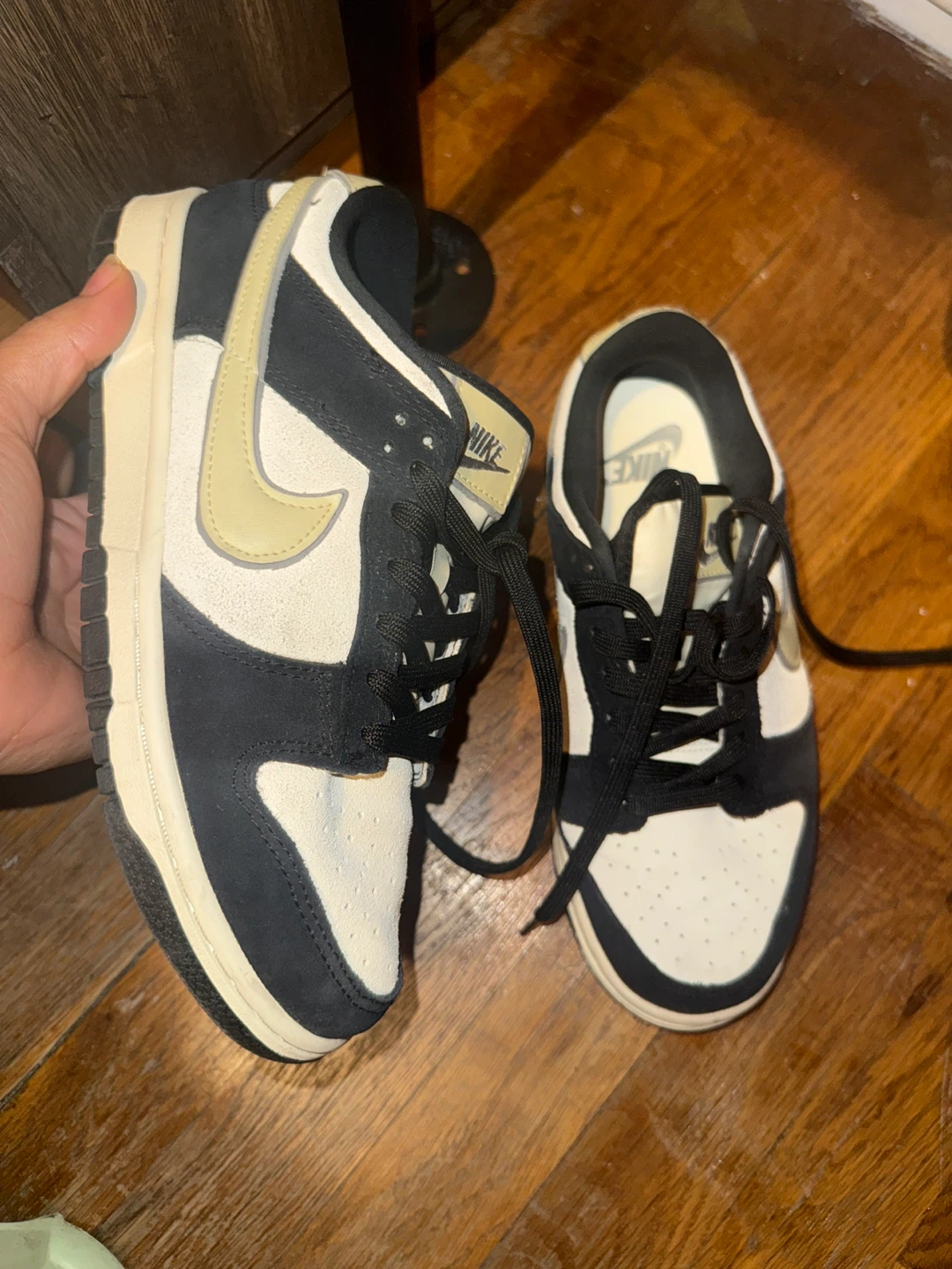 Nike Dunk Low Black/White Sneakers