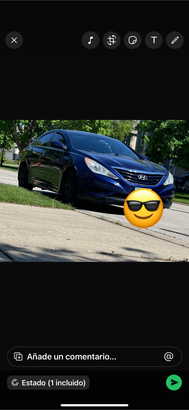 Hyundai Sonata - Blue Sedan