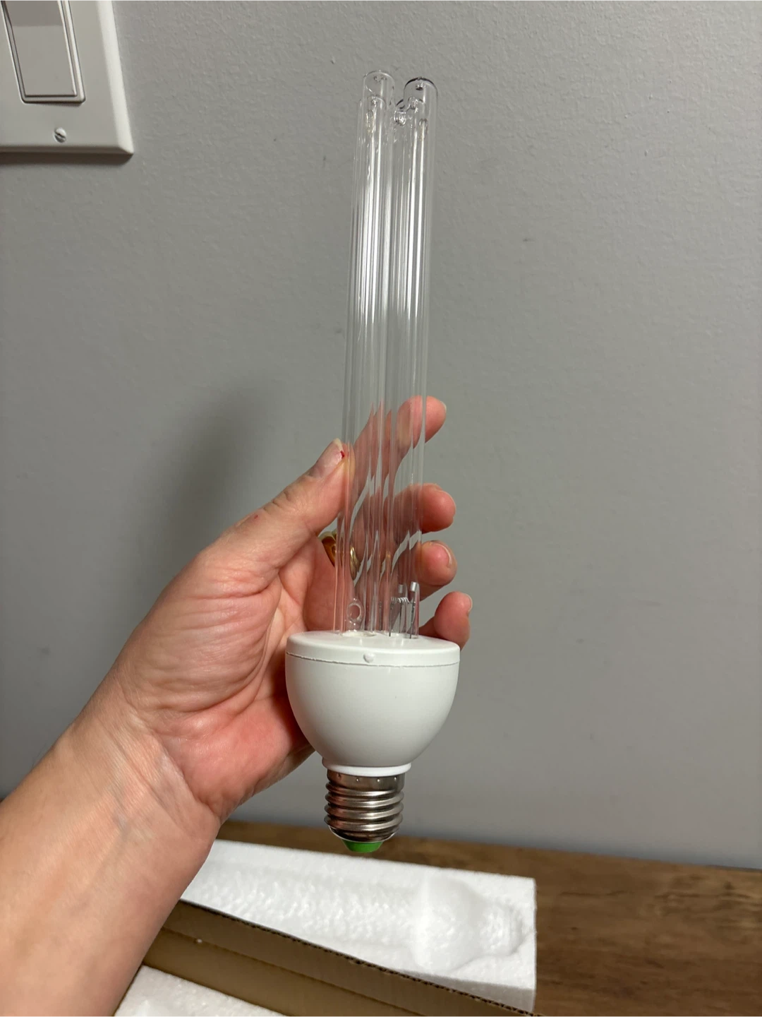 BOAITE UV Ozone Germicidal Lamp - New - photo 4