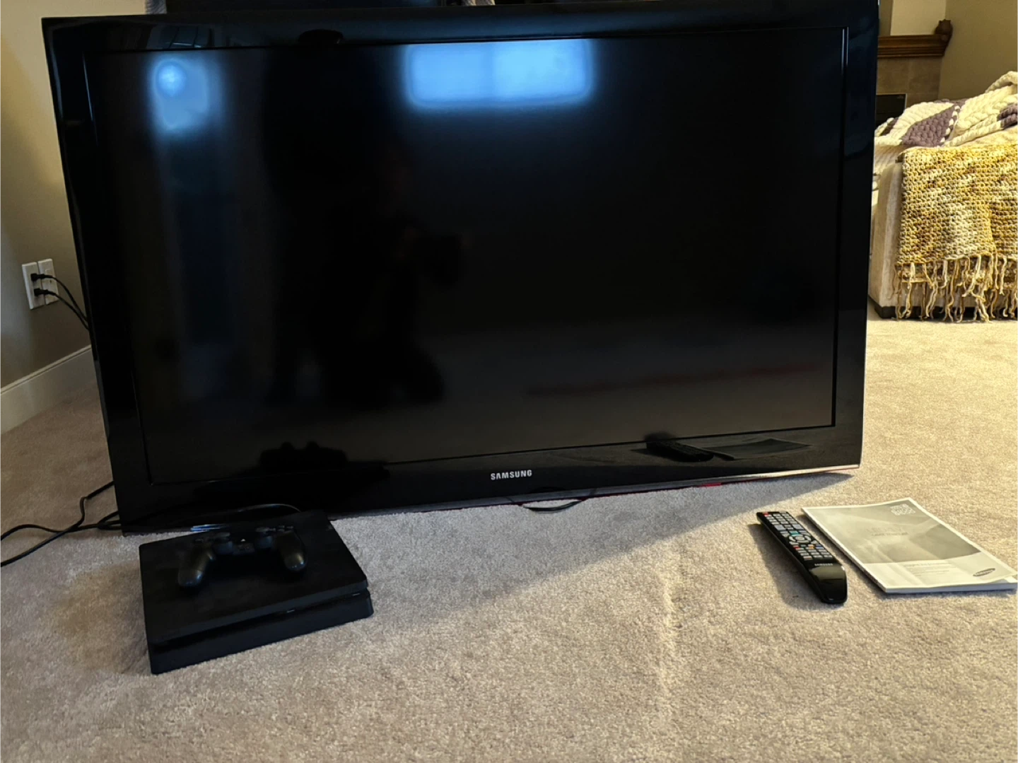 52” Samsung TV with PS4