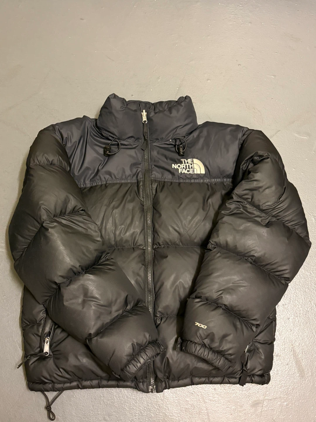 The North Face 700 Puffer Jacket - Size M