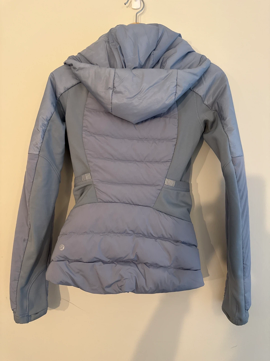 Lululemon Down Jacket Size 2 - photo 2