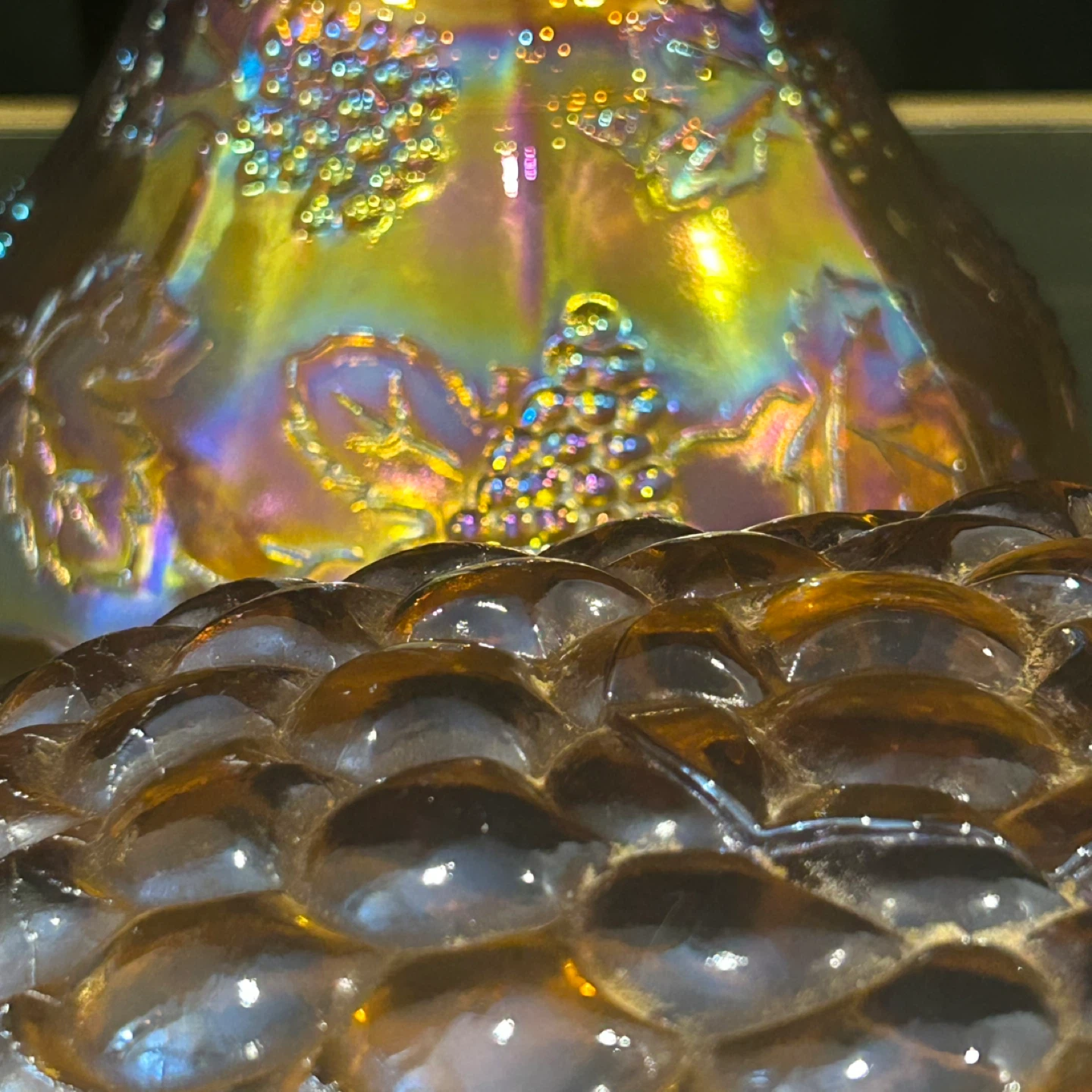 Antique Marigold Carnival Glass Grape & Cable Serving Set - photo 4