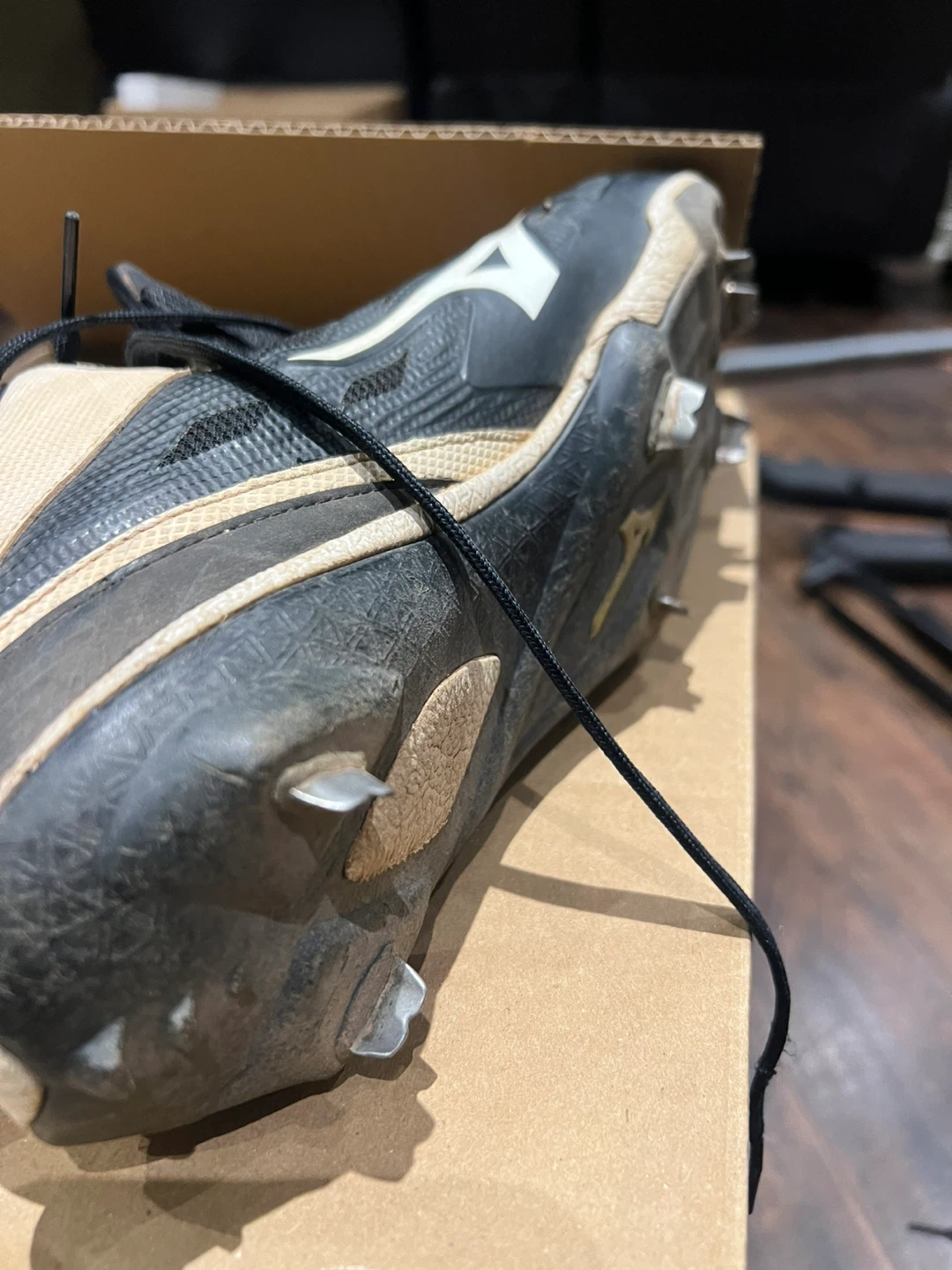 Mizuno Baseball Metal Cleats SIZE 10 - photo 4
