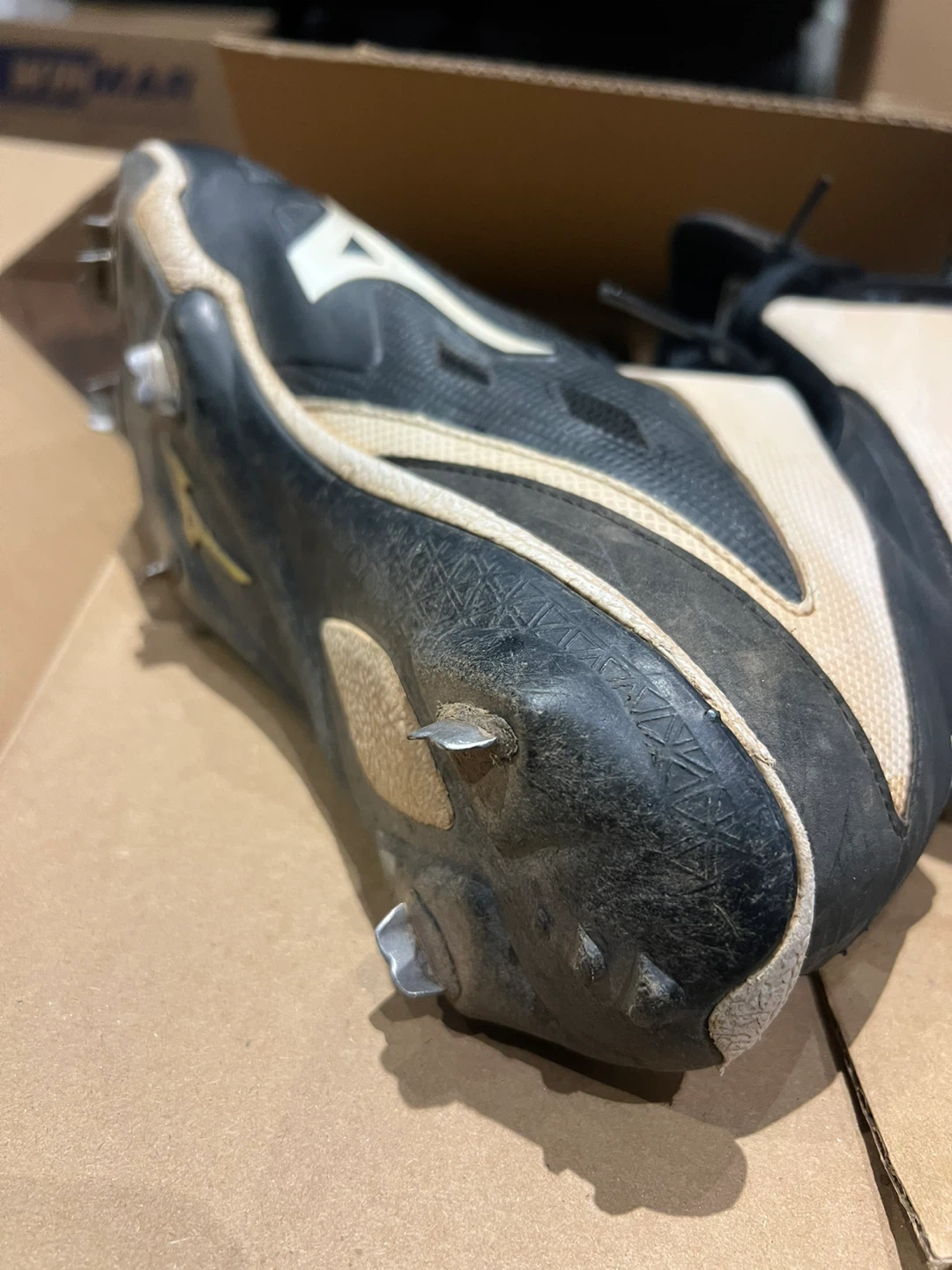 Mizuno Baseball Metal Cleats SIZE 10 - photo 5