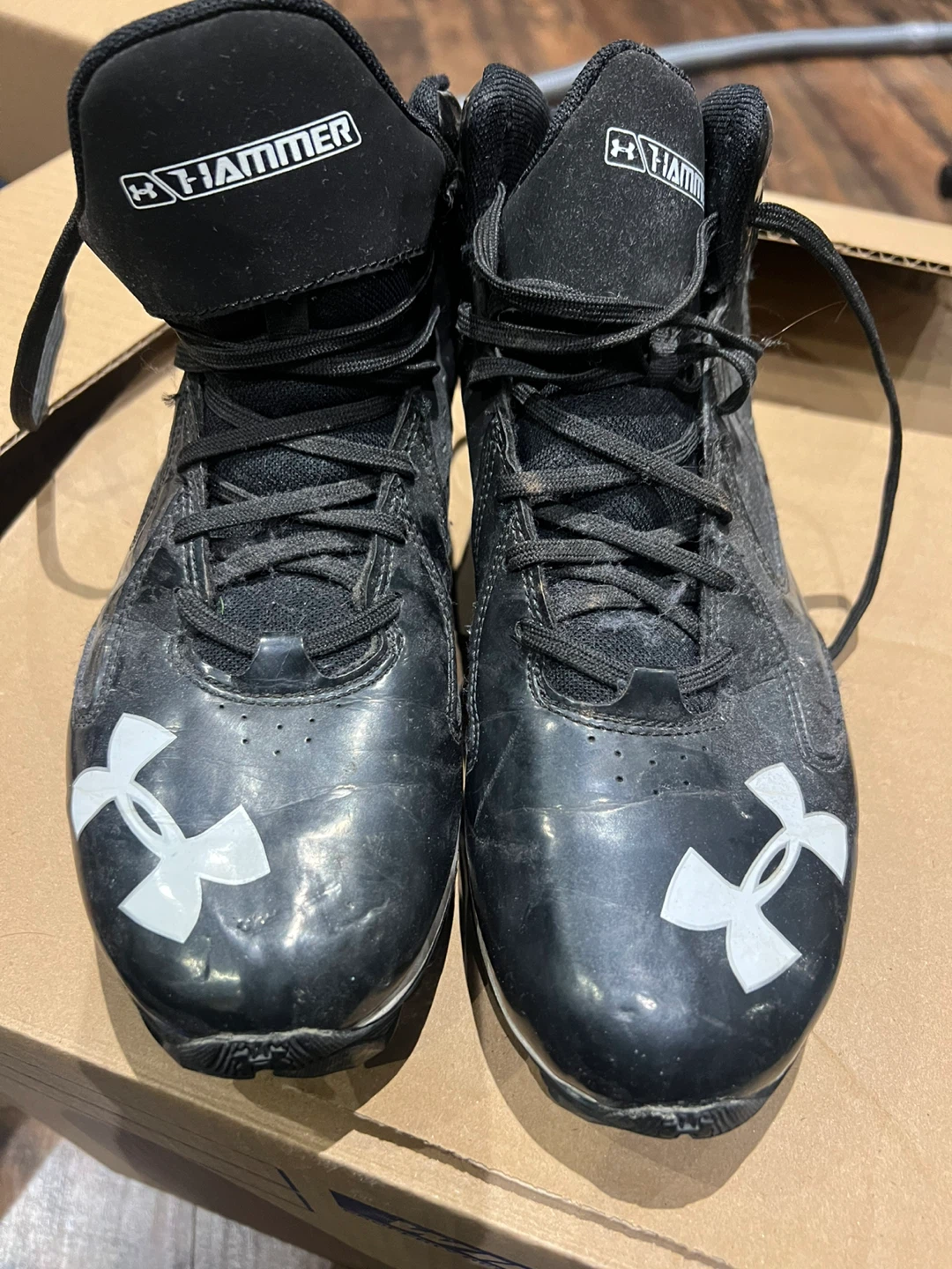 Under Armour Hammer Football Cleats - Size 9