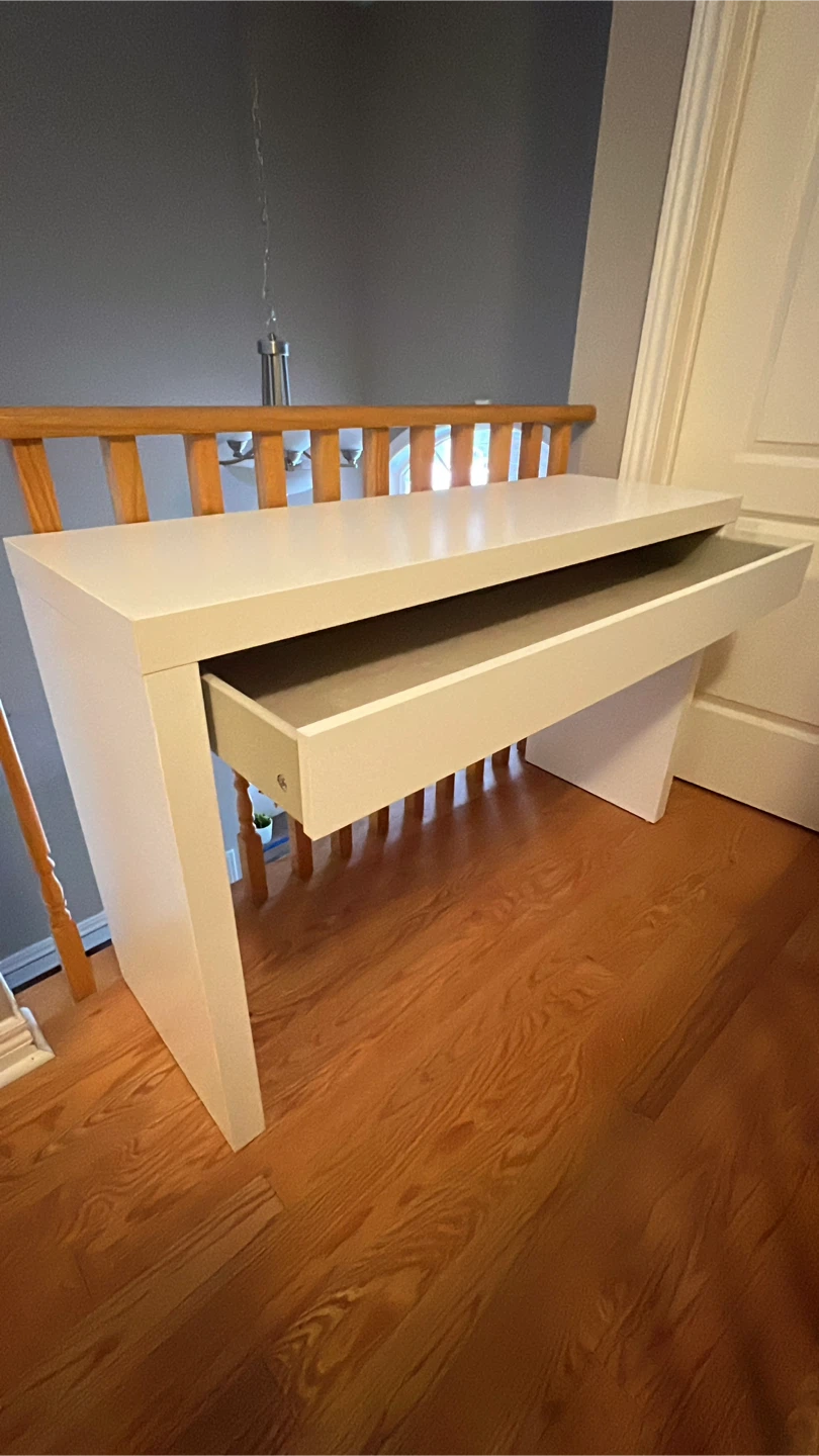 White Desk with Drawer - photo 2
