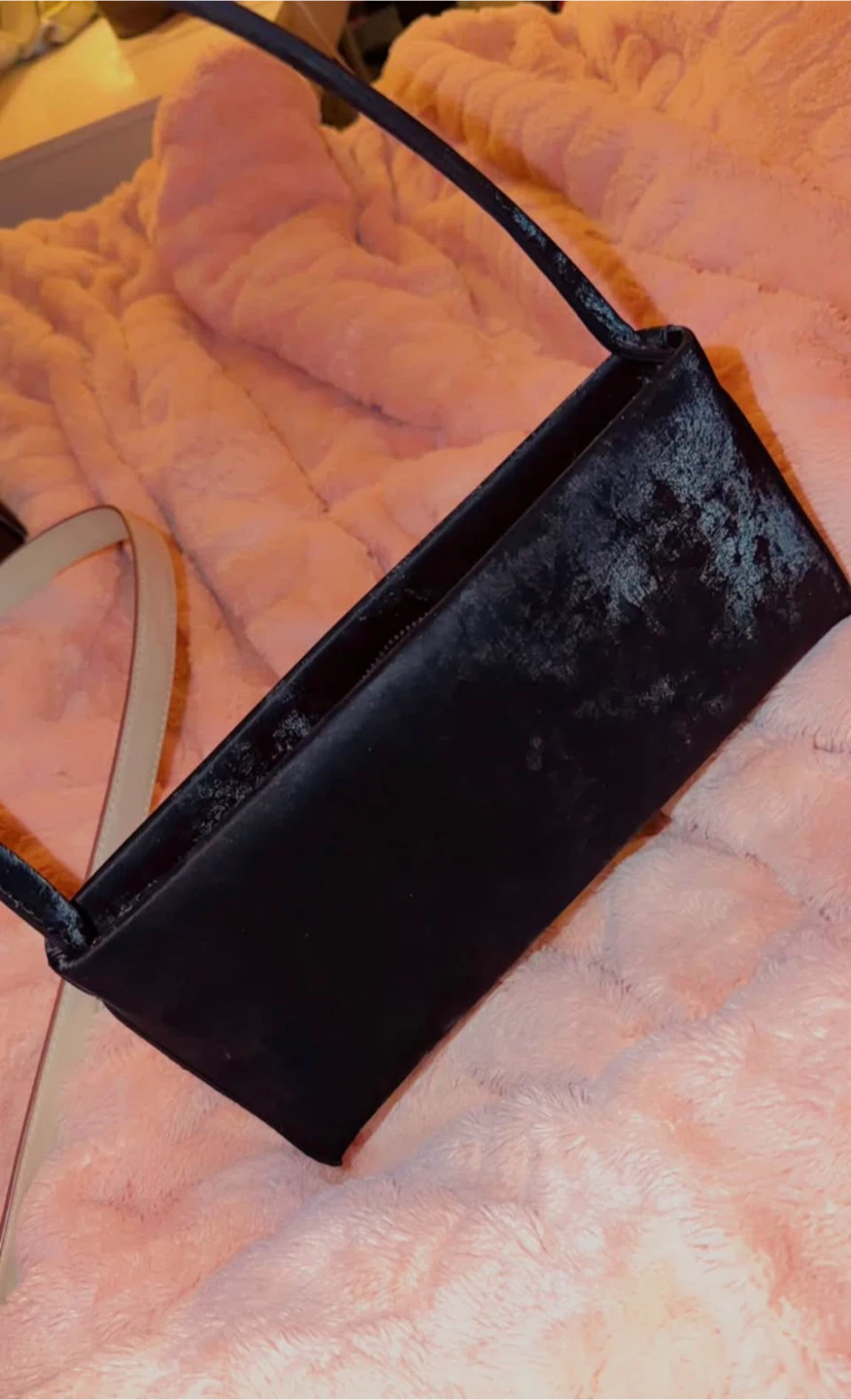 Black Velvet Shoulder Bag - photo 3