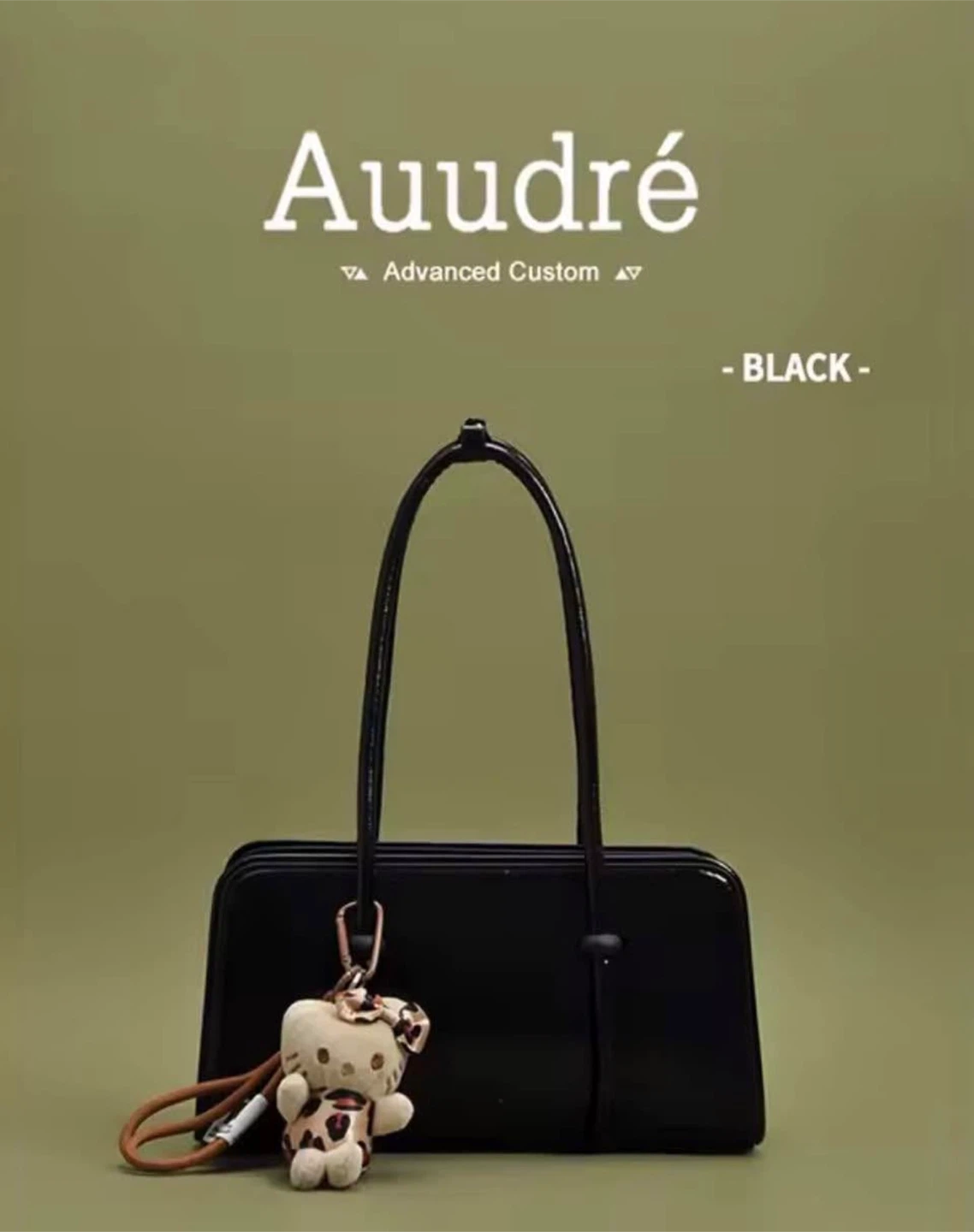 Auuudré Black Handheld Bag