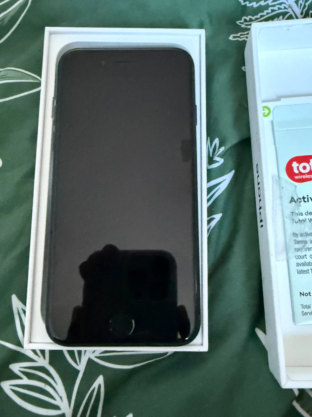 Apple iPhone SE Black (New)