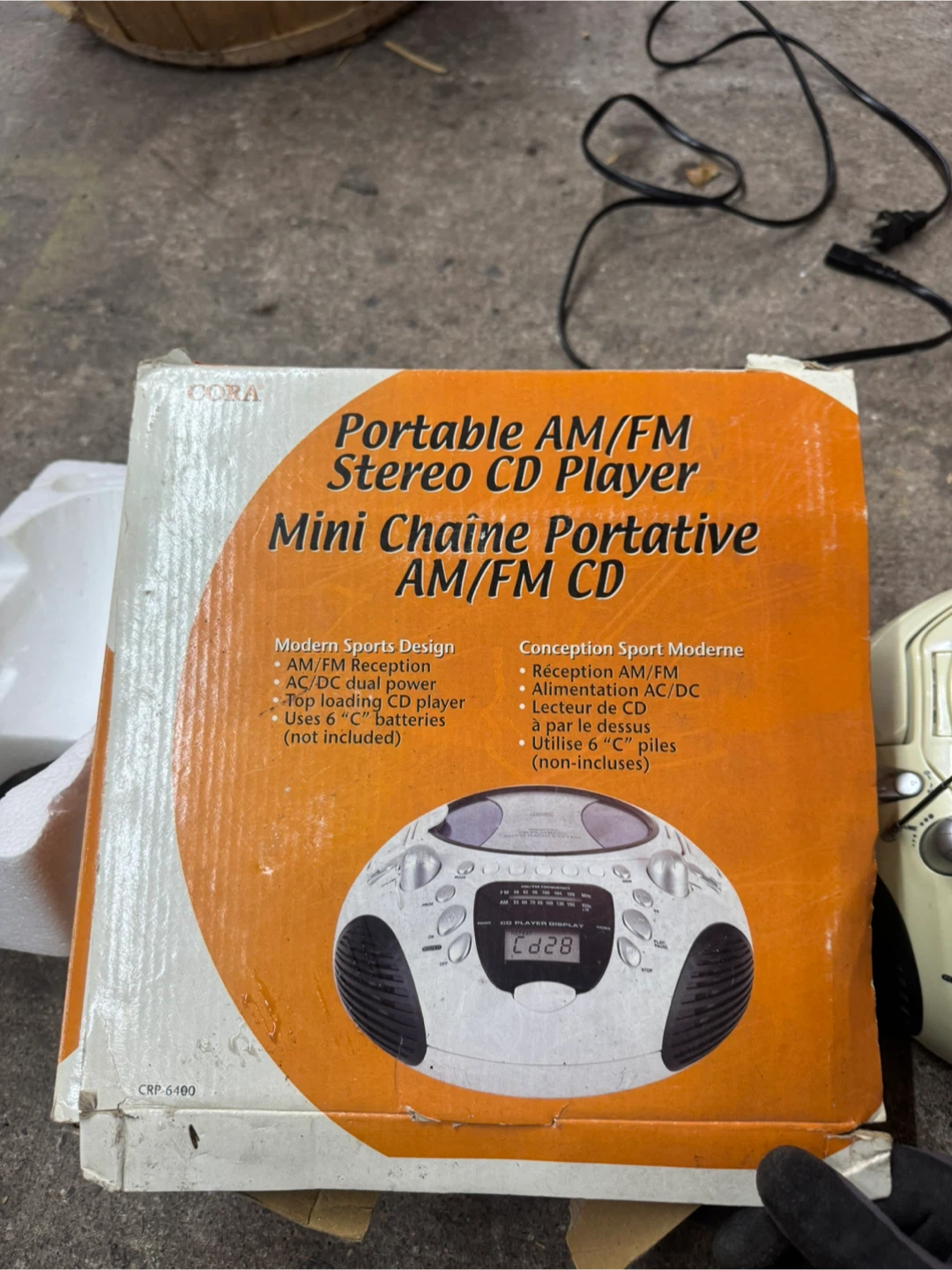 Cora Portable AM/FM Stereo CD Player - photo 3