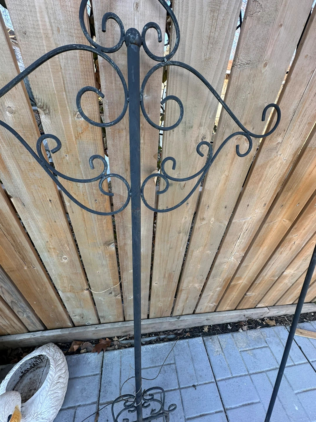 Metal Garden Art Decor - photo 2