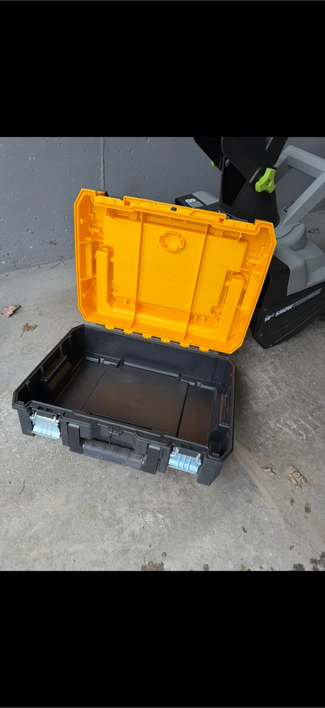 DeWalt TSTAK Tool Box - photo 3
