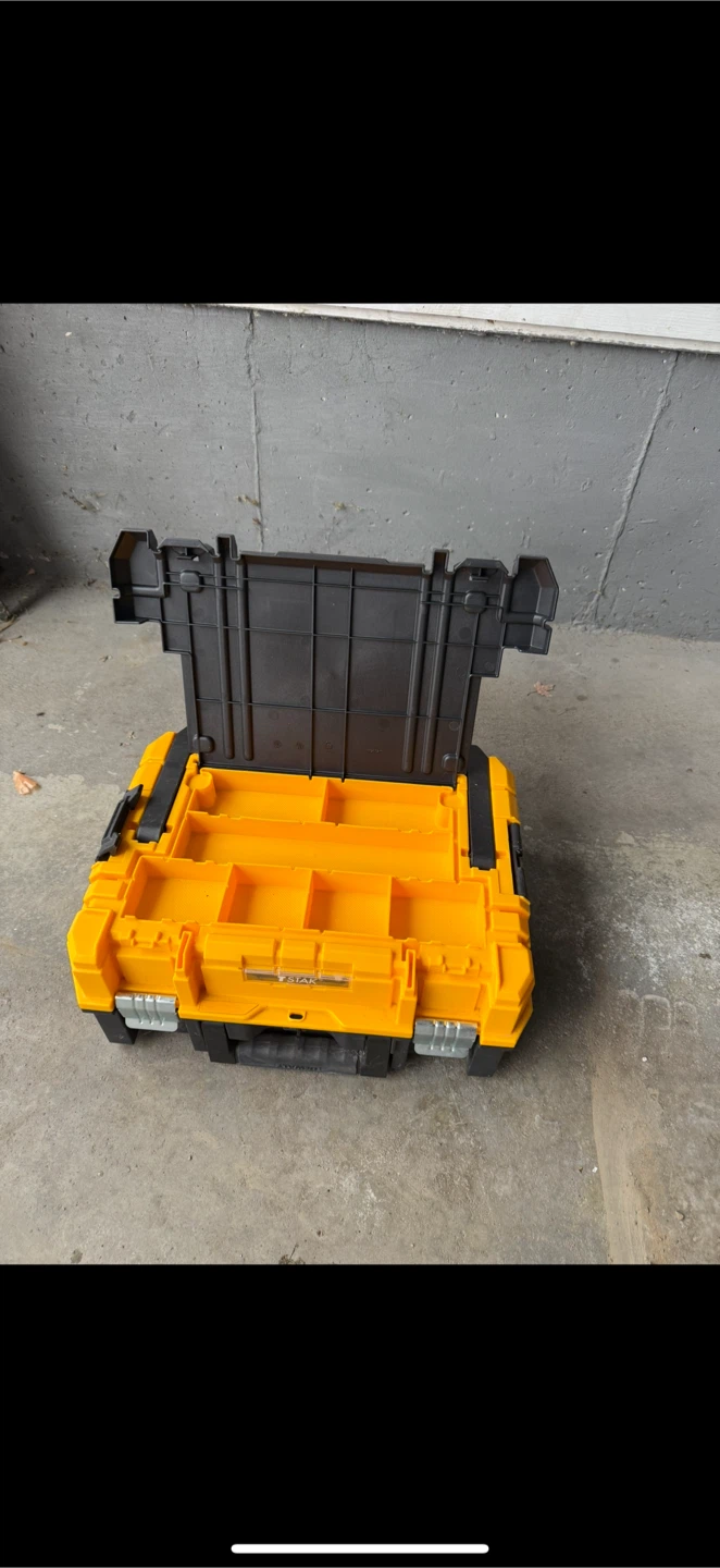 DeWalt TSTAK Tool Box - photo 2
