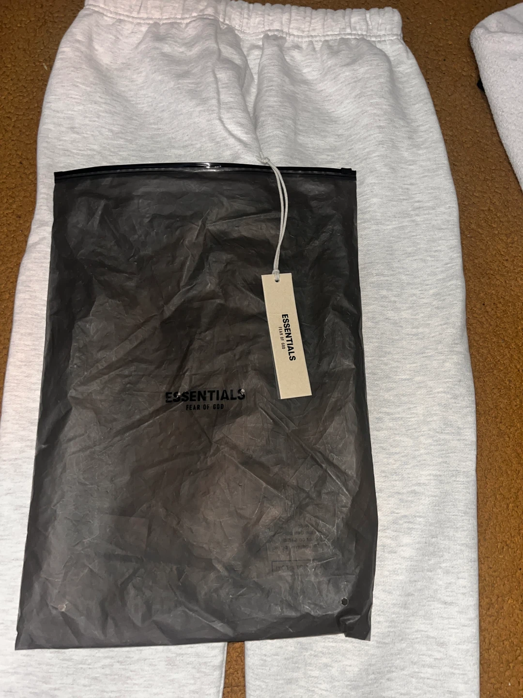 Essentials Fear of God Sweatpants - Size M - photo 4