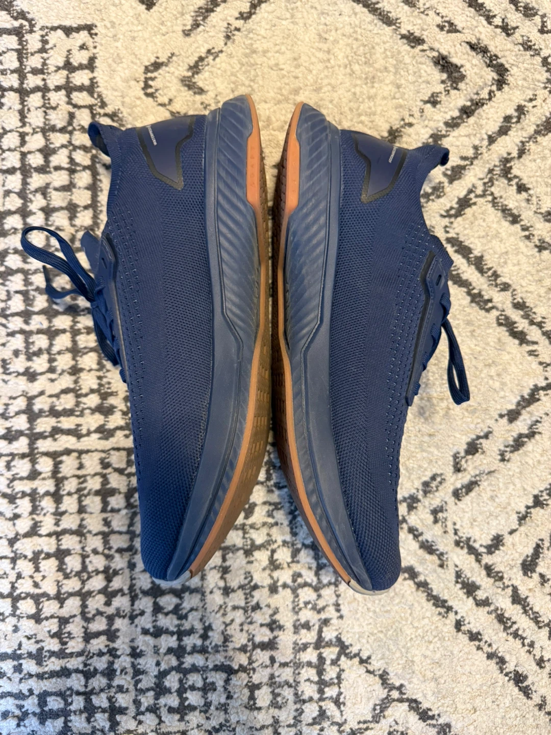 Flux Adapt Running Shoes - Men's 11.5