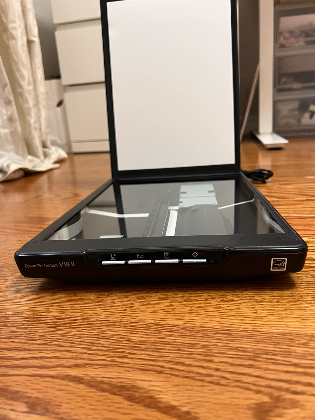 Epson Perfection V19 II Scanner - photo 3