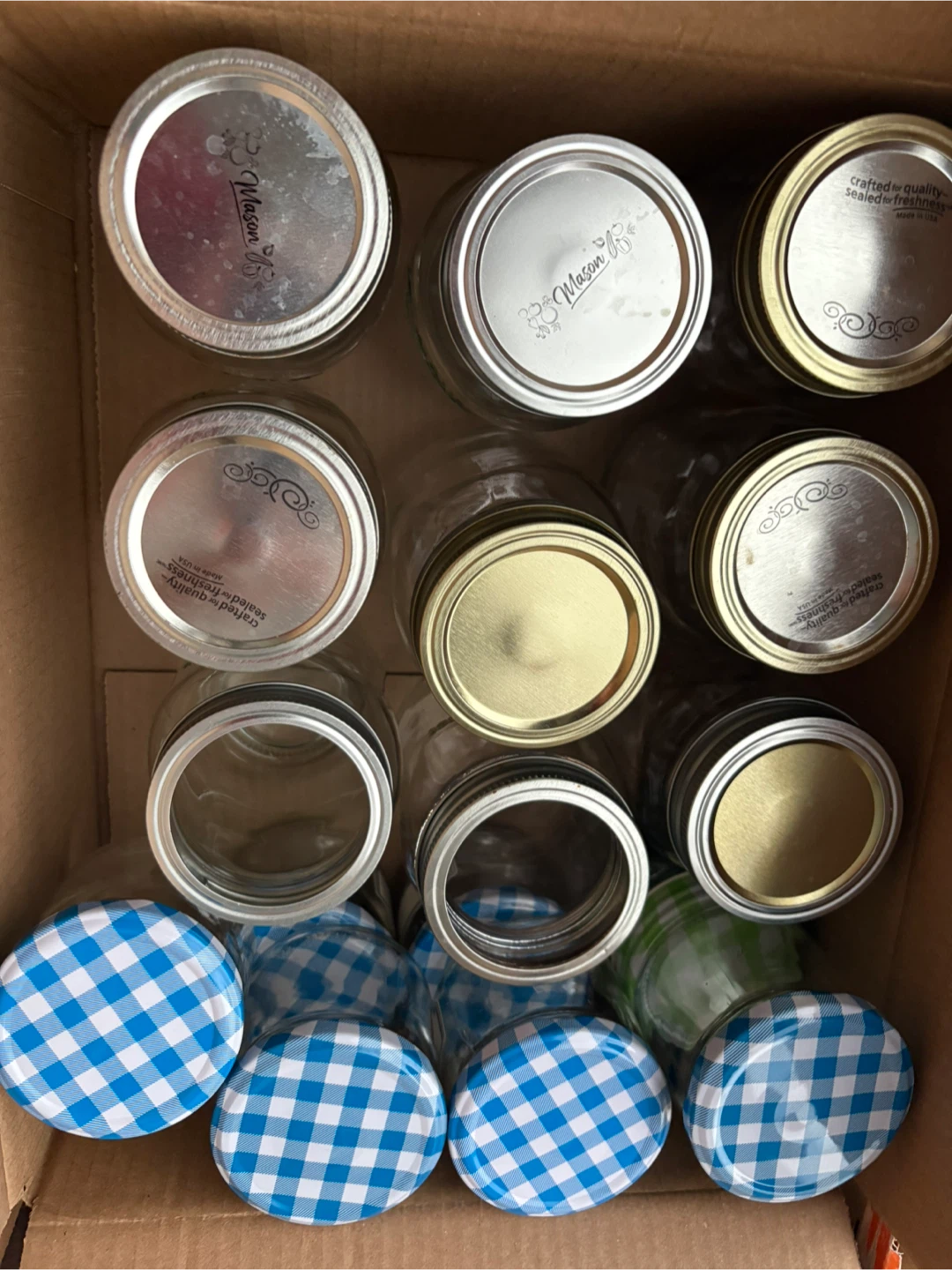 Mason Jars with Lids 8 small 9 large