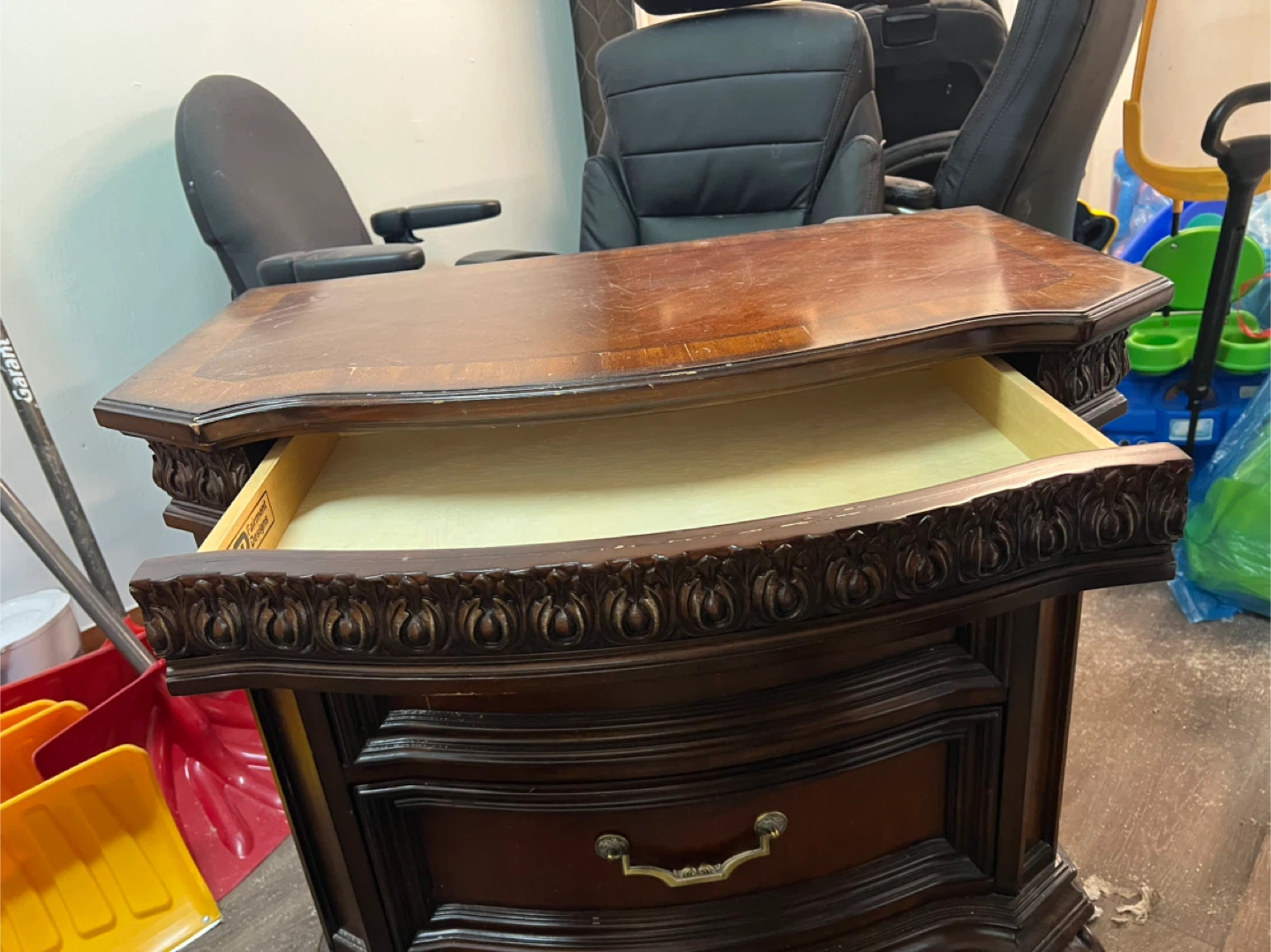 Wooden 3-Drawer Nightstand - photo 5
