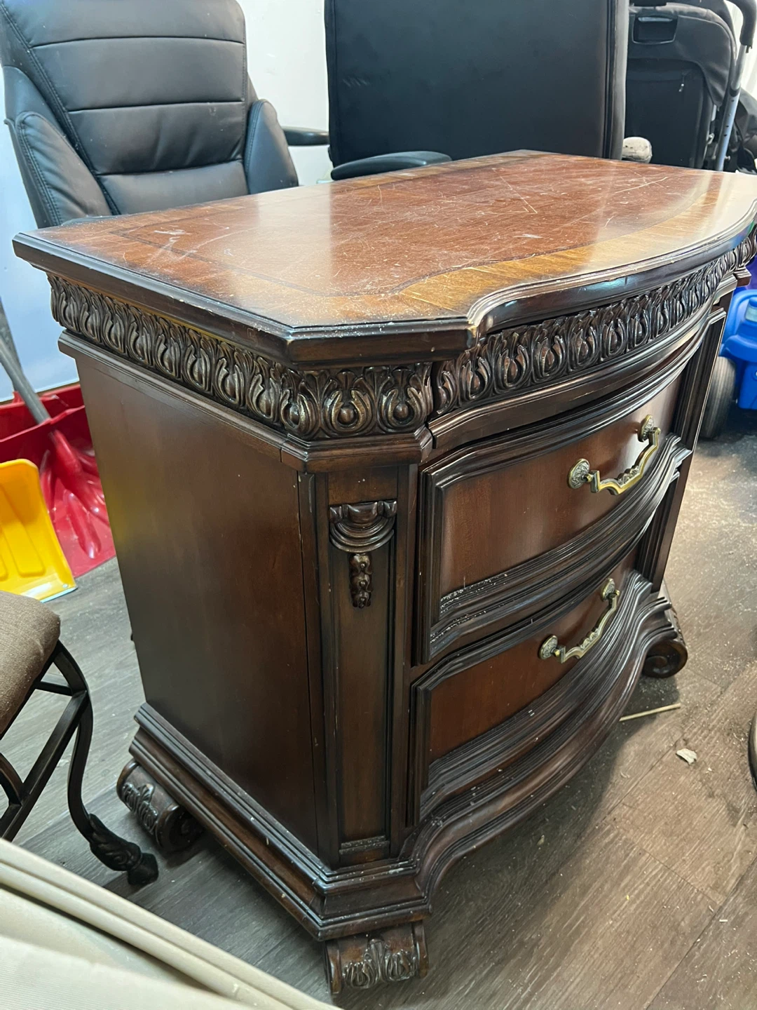 Wooden 3-Drawer Nightstand - photo 2