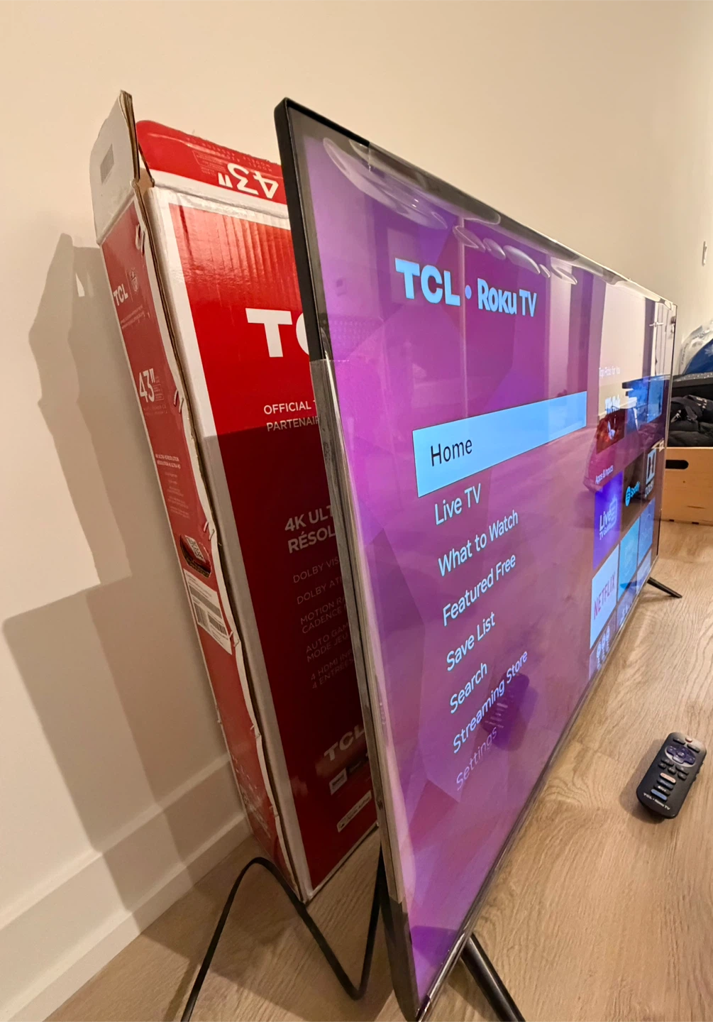 TCL 43" 4K UHD Roku Smart TV - photo 3