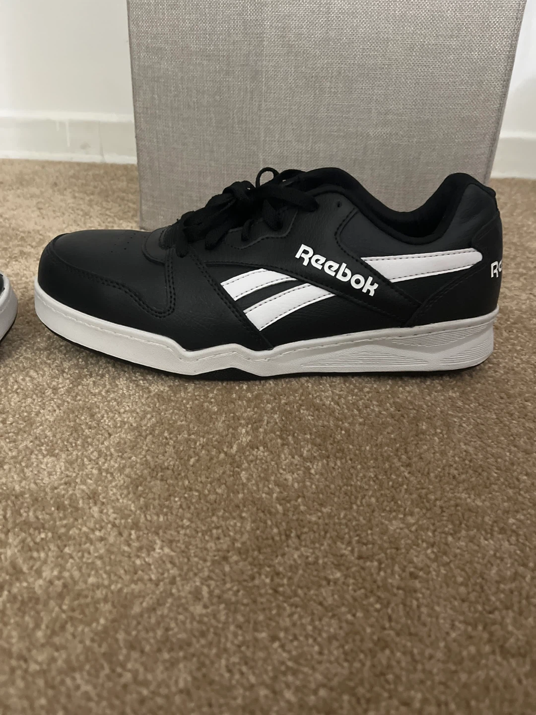 Reebok Black & White Sneakers - photo 4