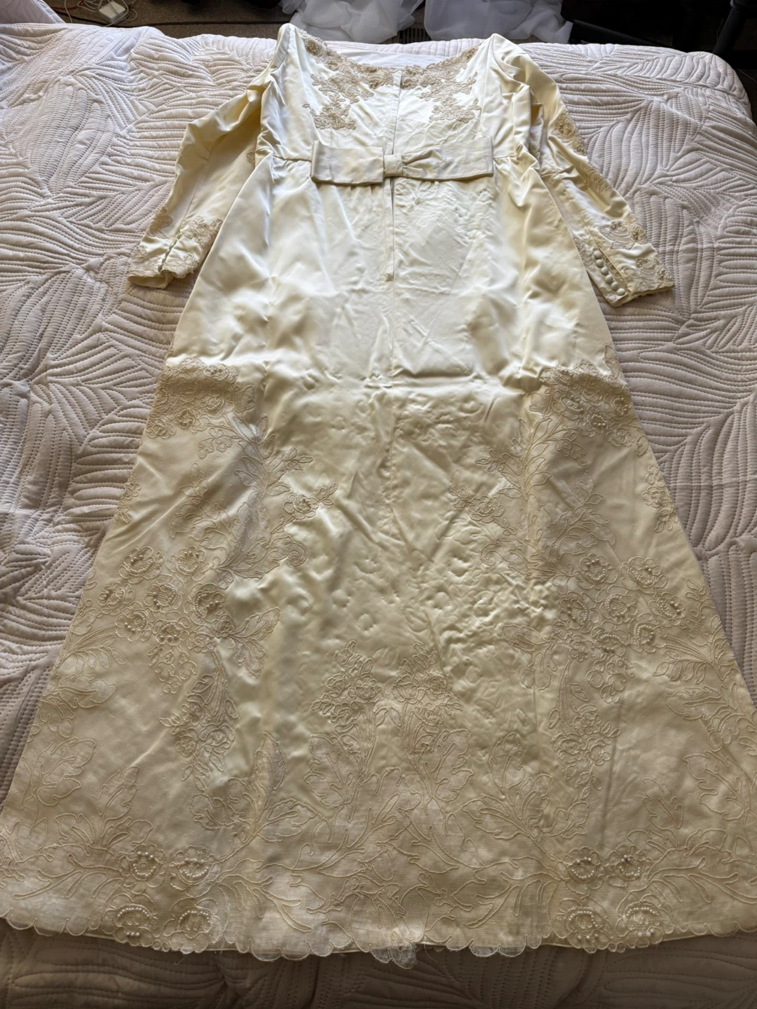 Vintage Wedding Gown in Box - photo 2