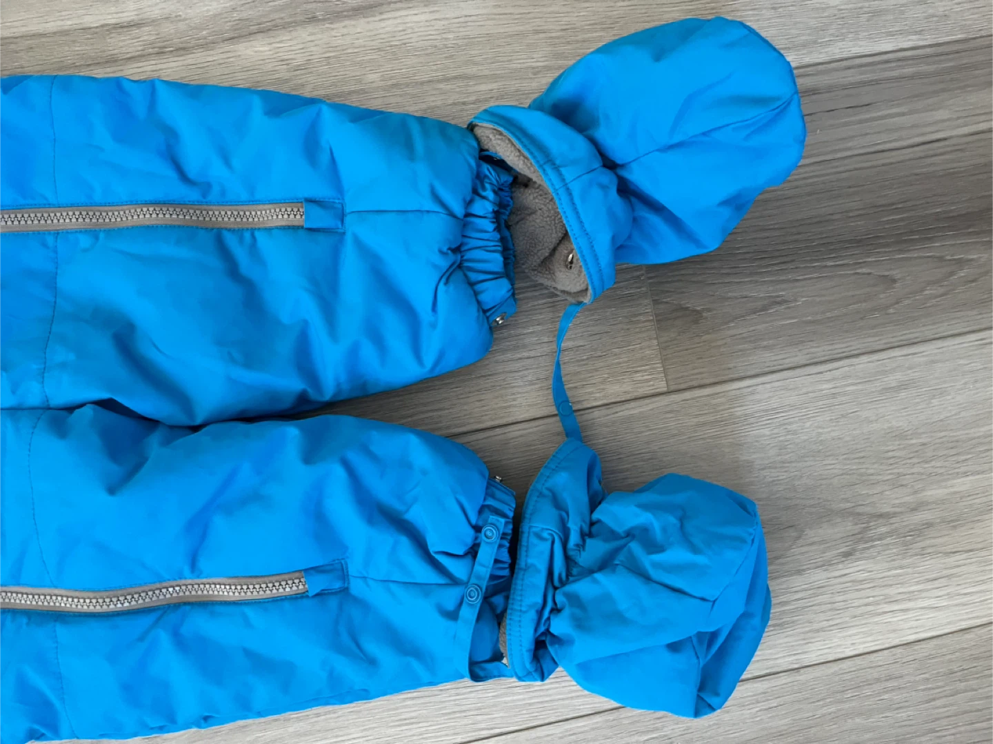 OshKosh B'gosh Blue Snowsuit - photo 2