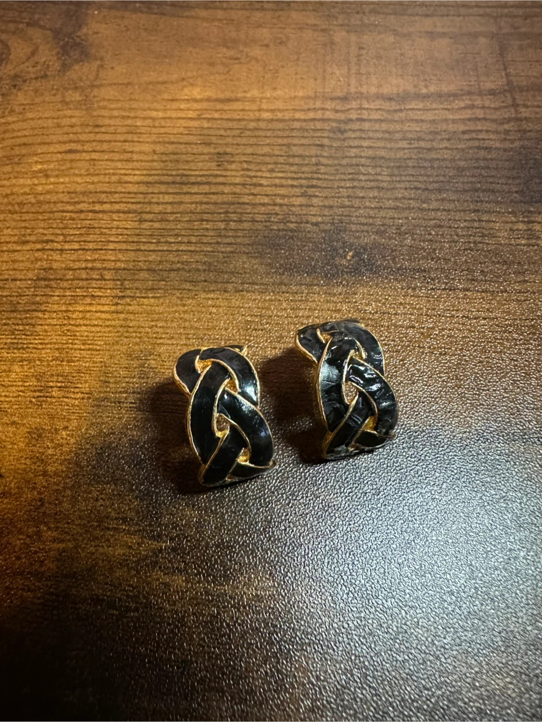 Black & Gold Knot Stud Earrings - photo 2