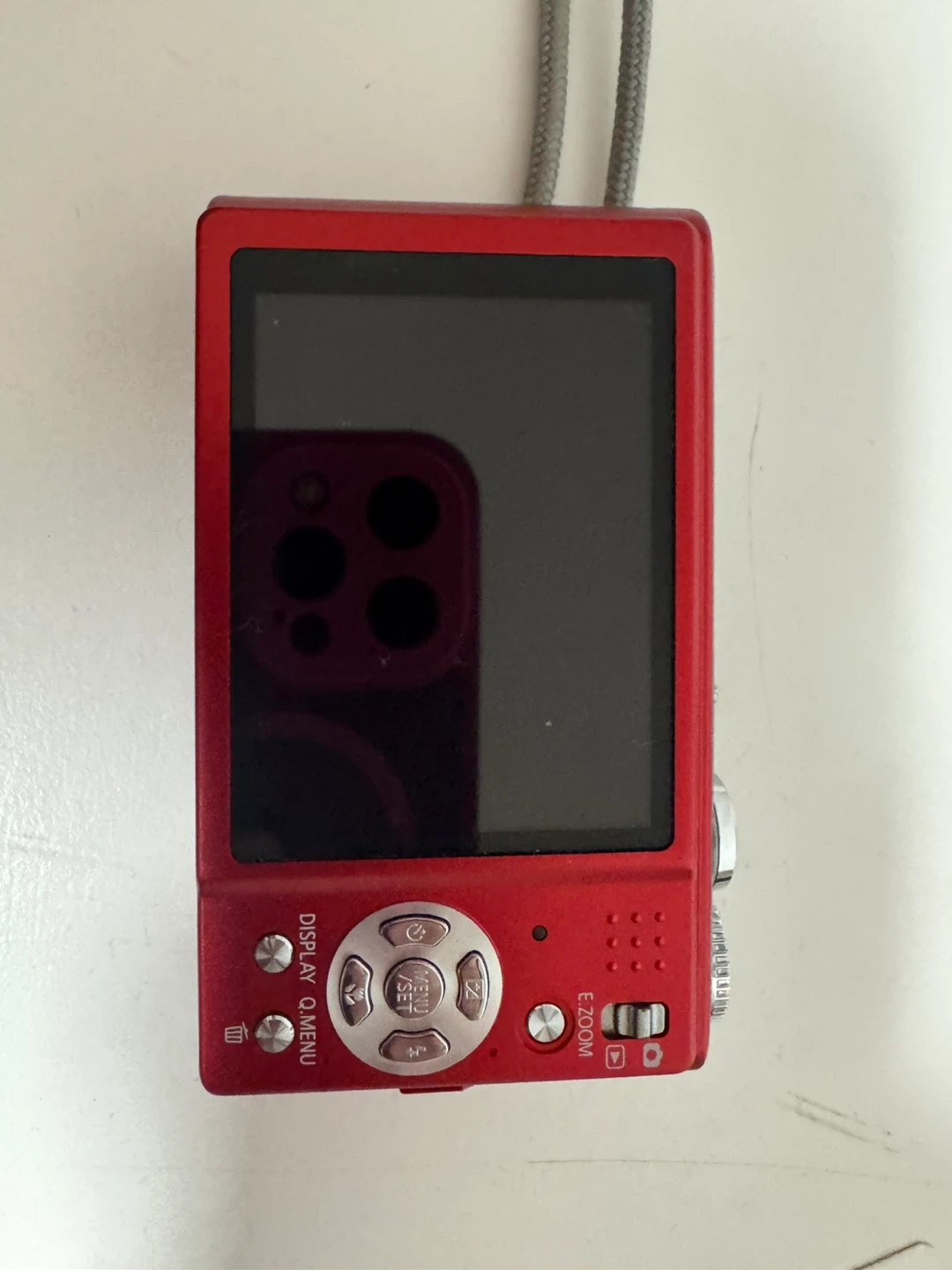 Panasonic Lumix Vancouver 2010 Digital Camera - photo 2