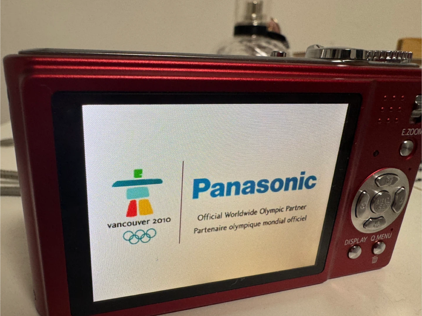 Panasonic Lumix Vancouver 2010 Digital Camera - photo 5