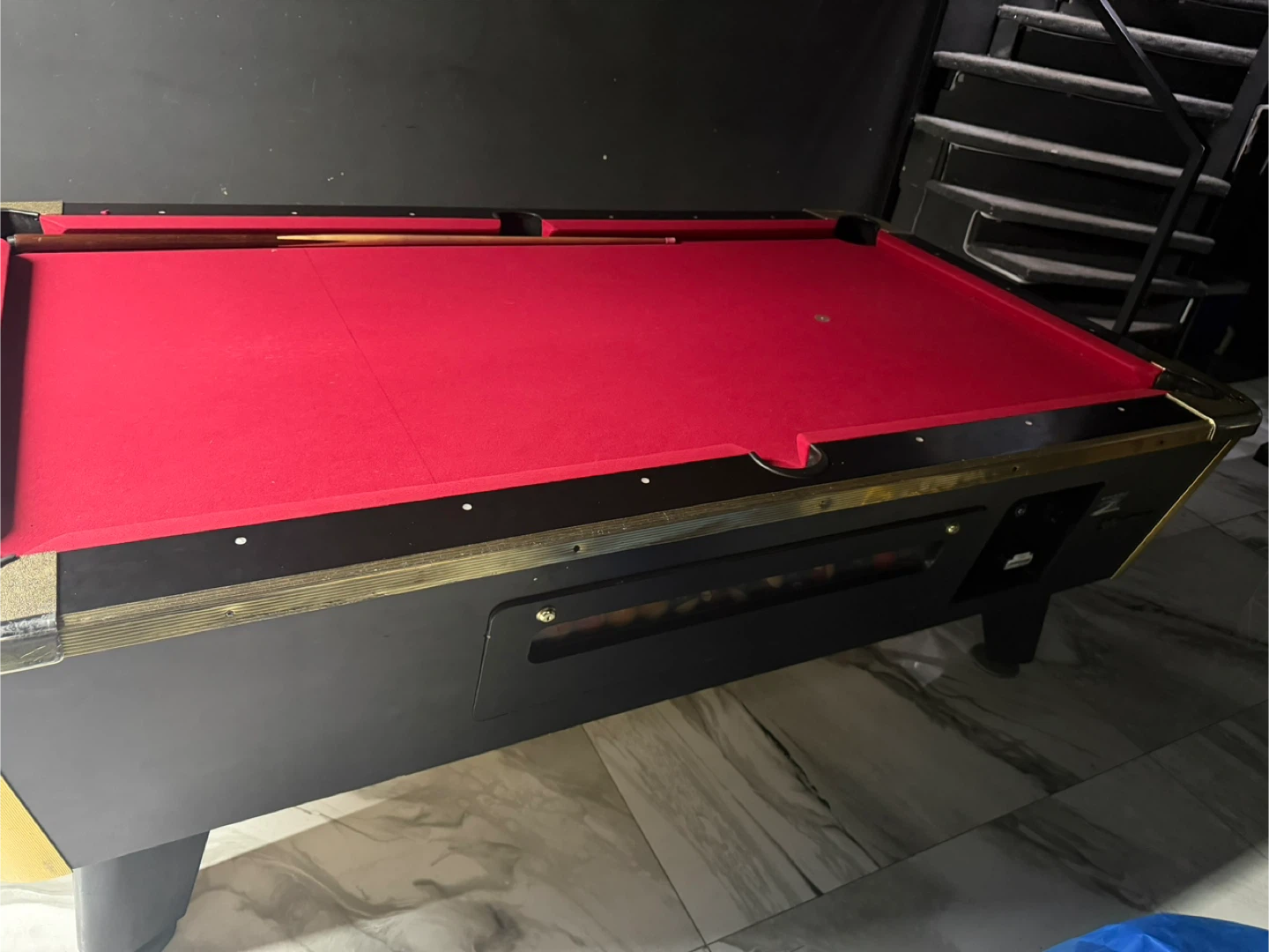 Pool Table - Red Felt - photo 3