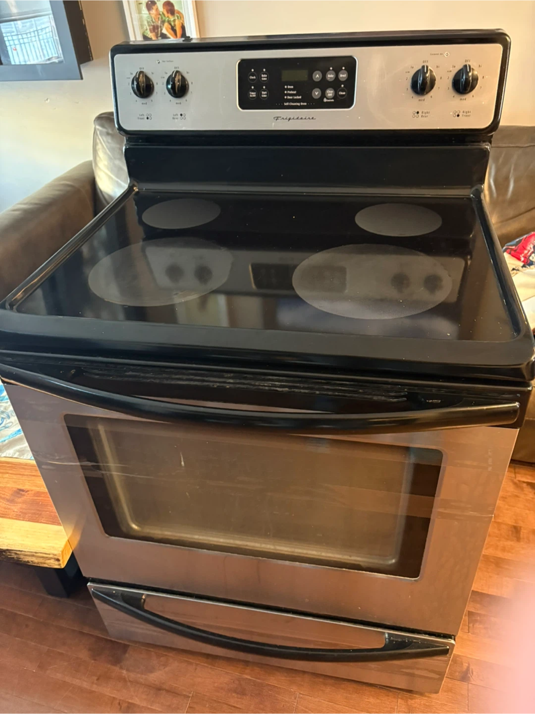 Frigidaire Electric Range Stove pending pick up