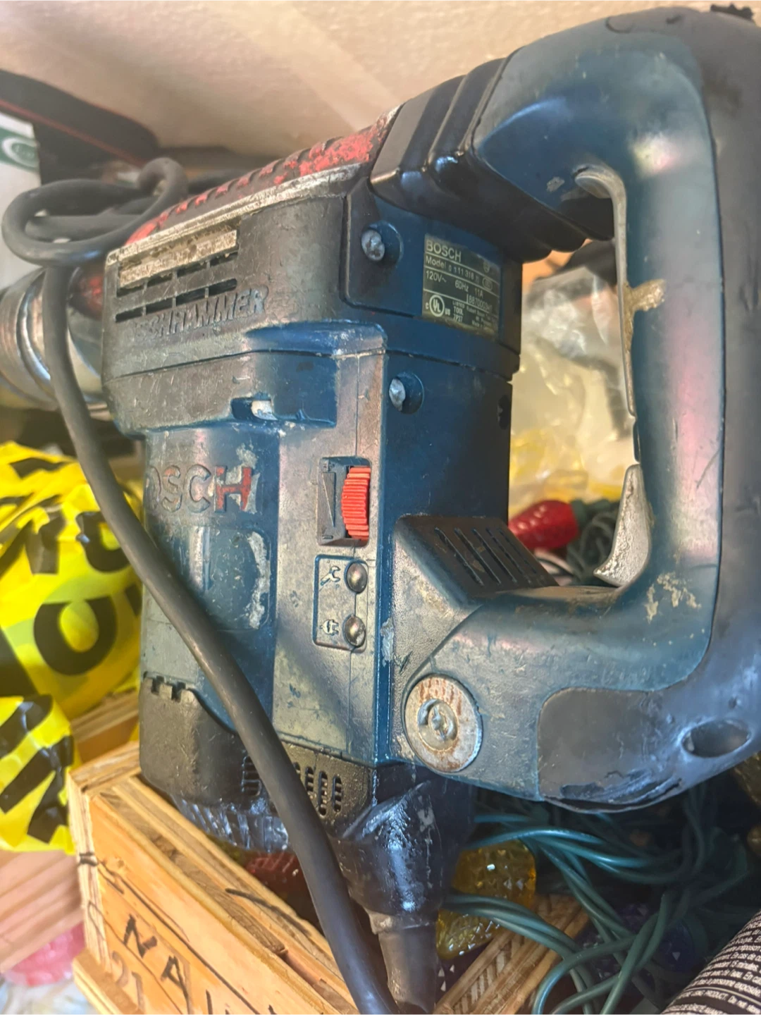 Bosch Hammer Drill - Model 0 311 318 73 - photo 4