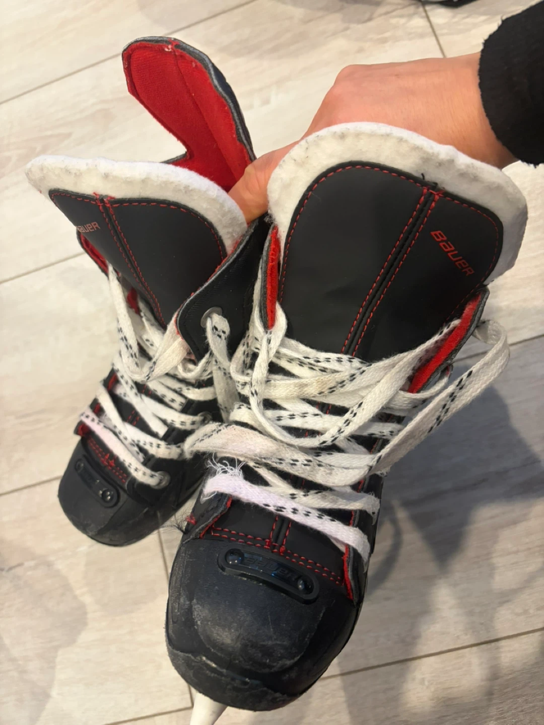 Bauer Vapor X50 Ice Skates, Youth 12.5 - photo 3
