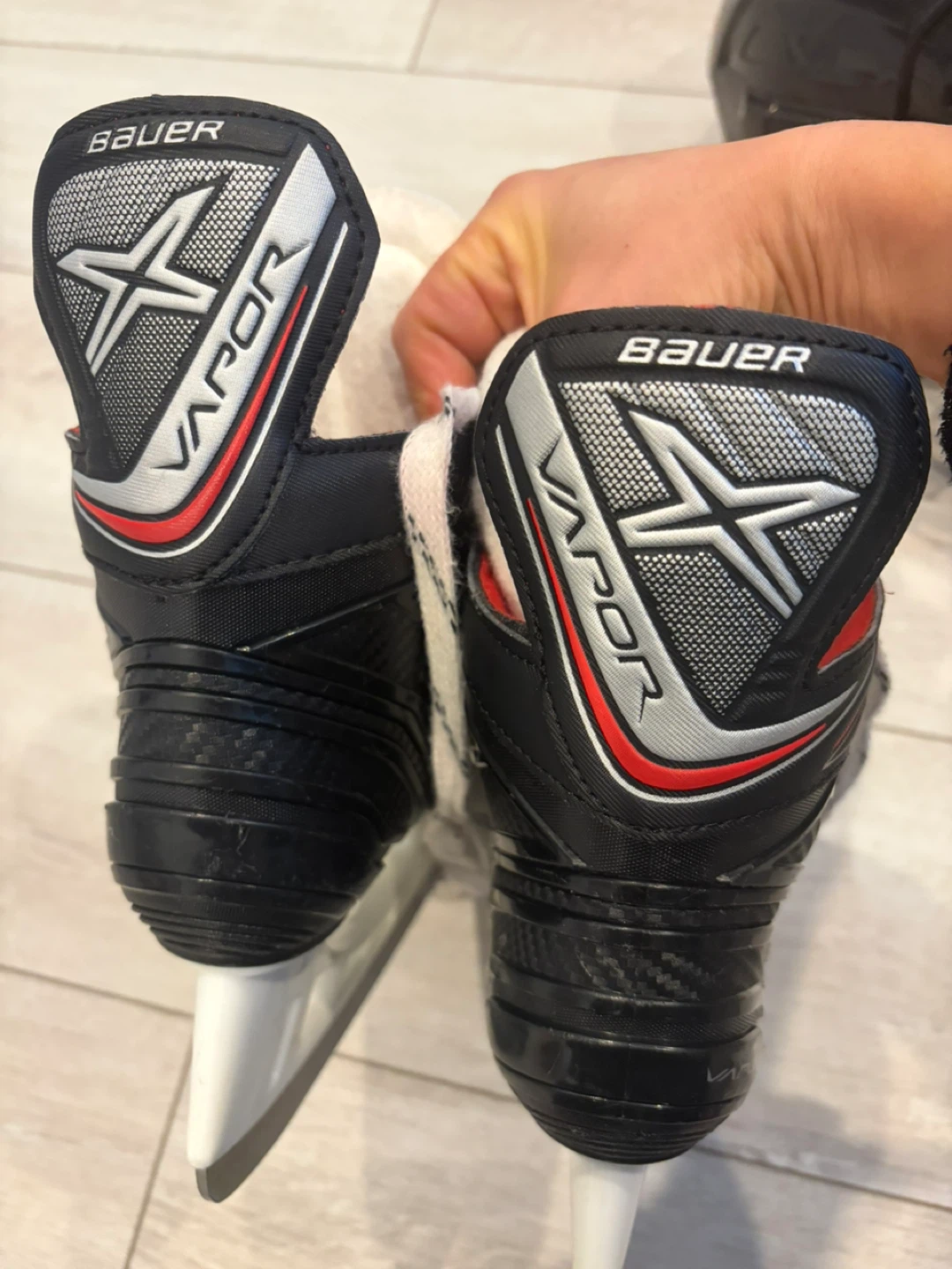 Bauer Vapor X50 Ice Skates, Youth 12.5 - photo 4