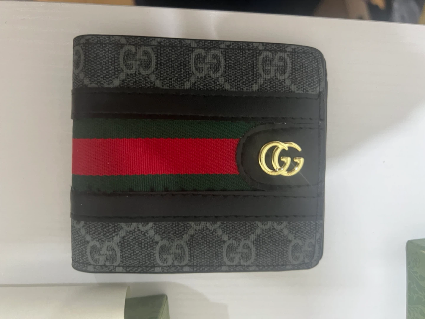 Gucci Wallet with Box !!NEED GONE ASAP!! - photo 4